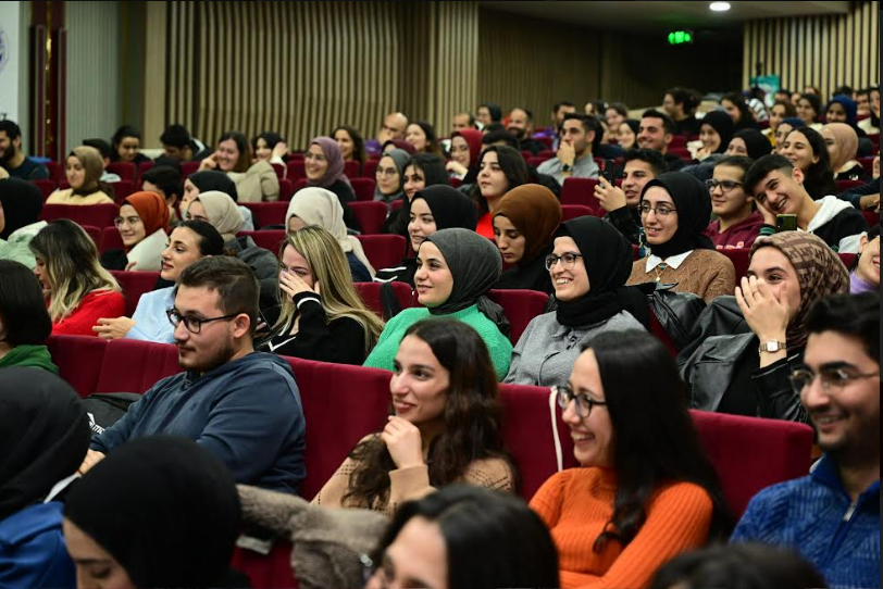 Başkan Güder KPSS Tekrar Kampının Son Dersine Katıldı