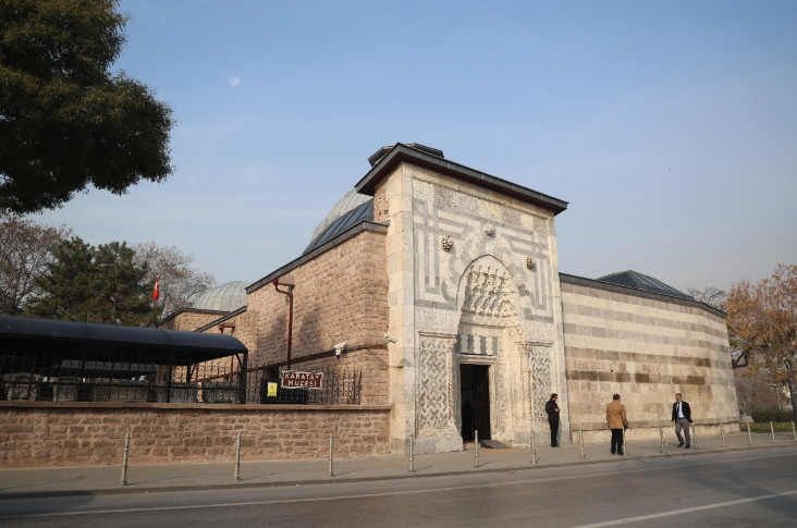 Çatalhöyük’ten Yurt Dışına Kaçırılan 8 Bin Yıllık Heykelcik Ait Olduğu Topraklara Geri Döndü