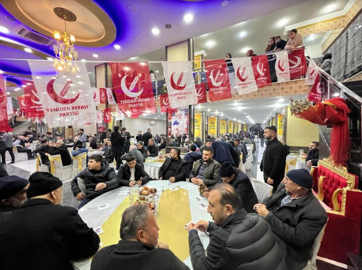 “Malatyalılar Sokakta Milletvekili ve Belediye Başkanlarını Göremediği İçin Şikayetlerini CİMER’e Yazıyor”